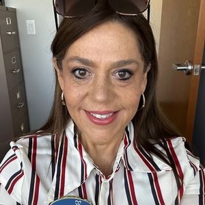 Meet your Posher, Linda